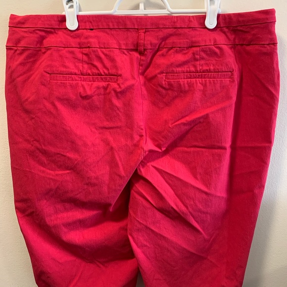 Pennington Savvy Fit Women’s Cuffed Capris Pant - Picture 6 of 11